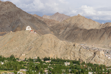 天珠 Tsemo 法王，Leh，拉达克