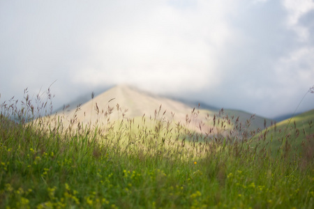 观山谷与峰