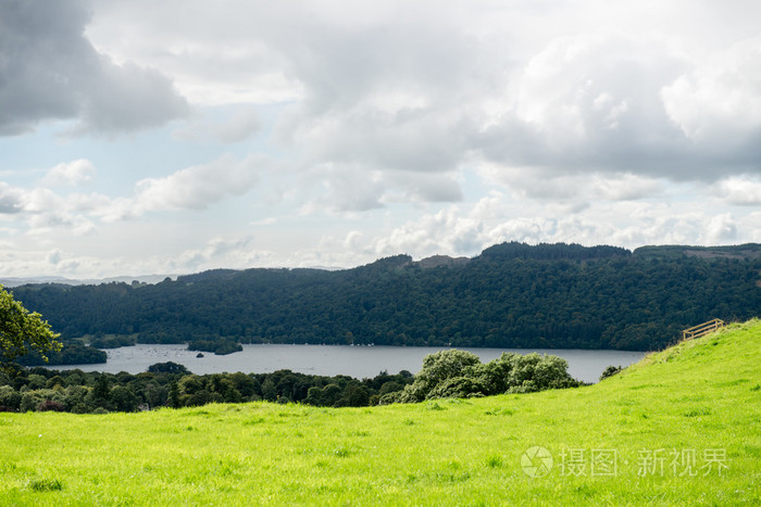 英国湖区国家公园坎布里亚温德米尔湖