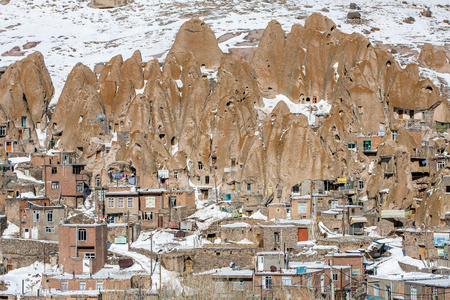 Kandovan 村庄附近大不里士