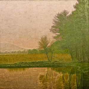 质感旧纸张背景与湖泊和树图片