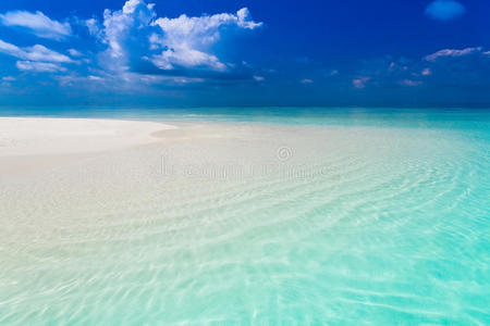 旅行 海湾 海滩 蔚蓝 美丽的 泻湖 田园诗 椰子 放松