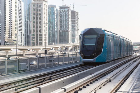 新现代有轨电车在迪拜