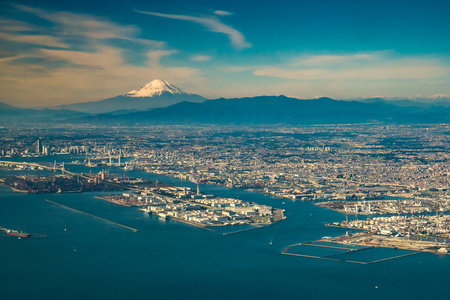 空中富士山东京城市景观房