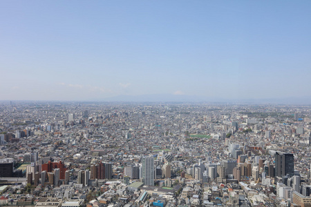 在日本，在东京的新宿地区的鸟瞰图