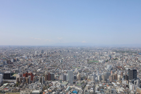 在日本，在东京的新宿地区的鸟瞰图