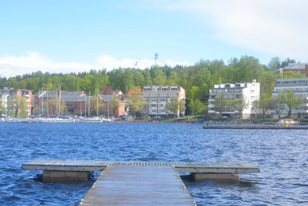 拉彭兰塔市和 Saimaa 湖视图