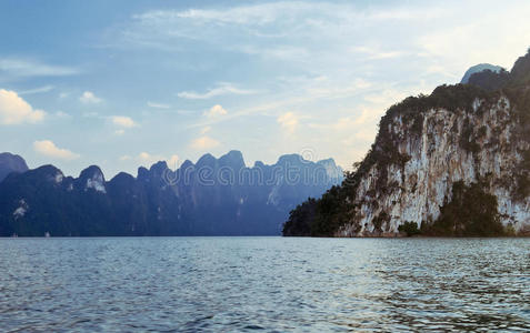 天堂 黄昏 钓鱼 小山 早晨 自然 森林 领域 傍晚 环境