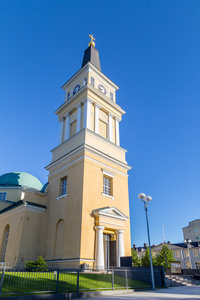 芬兰奥卢中心附近的大教堂图片