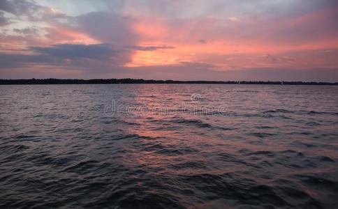 总和 天空 傍晚 梦想 地平线 射线 海报 黎明 背光 夏天