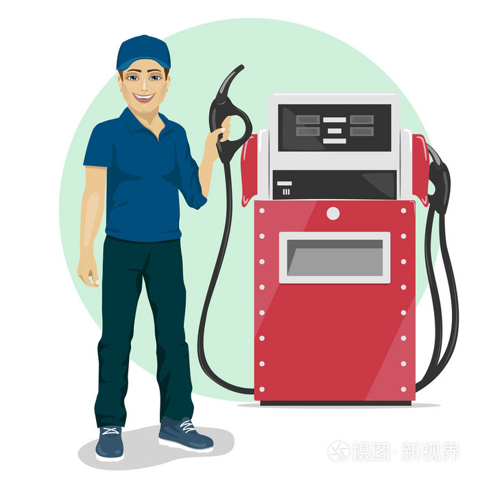加油站员工持汽油泵站在加油机旁