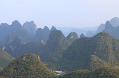 岩溶山地景观阳朔中国图片