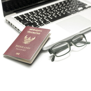 键盘 电子学 假日 旅游业 因特网 笔记本电脑 预订 护照