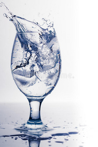 酒精 特写镜头 健康 气泡 飞溅 液体 玻璃 饮料 环境