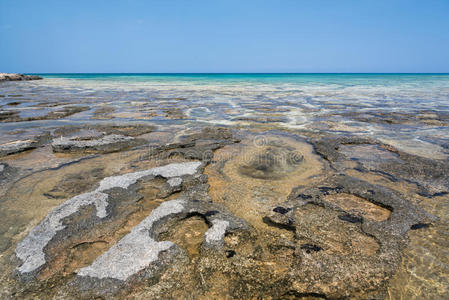 岩石海床