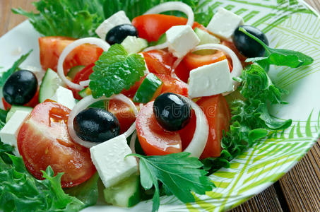 洋葱 橄榄 盘子 樱桃 希腊语 费塔 奶酪 特写镜头 生菜