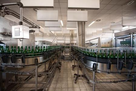 流体 空的 啤酒厂 饮料 工厂 玻璃 酒精 自动化 麦芽
