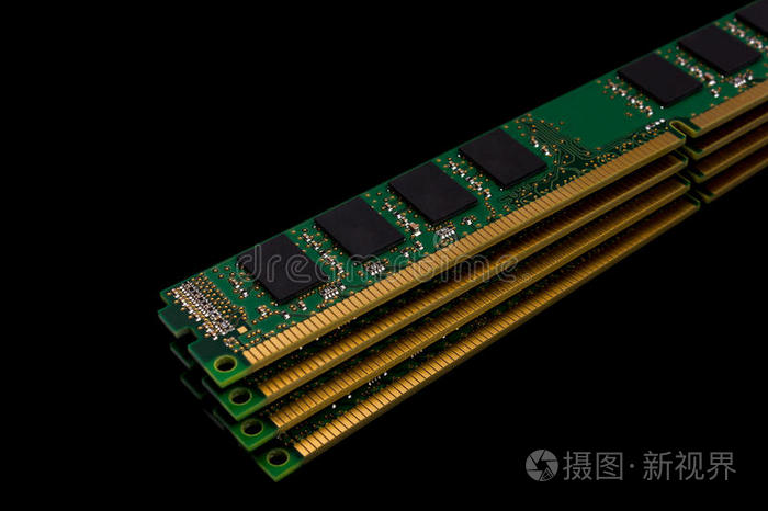 存储器 ram 内存