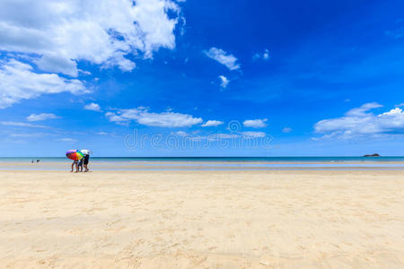 海滩 儿子 海滨 放松 天空 日光浴 泰国 目的地 地平线