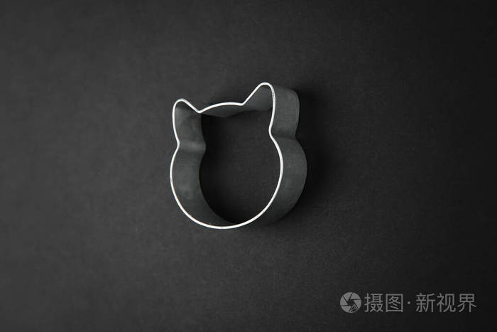 黑色背景的猫标志猫头标志抽象标志与猫的头在黑白美托利猫