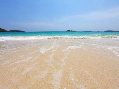 旅游业 热带 太阳 地平线 海滩 波动 假日 美丽的 天堂