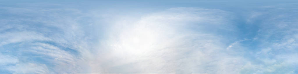 蓝天上有美丽的积云。无缝hdri全景360度角视图，可用于3d图形或游戏开发，如天空穹顶或编辑无人机拍摄