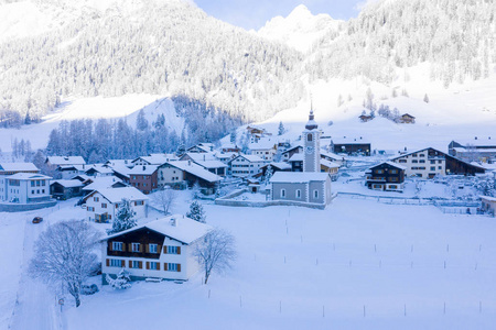 木屋 滑雪 美丽的 欧洲 德语 冬天 假期 土地 村庄 寒冷的