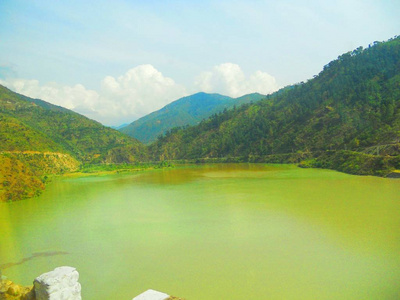 反射 自然 旅行 美丽的 夏天 旅游业 山谷 风景 天空