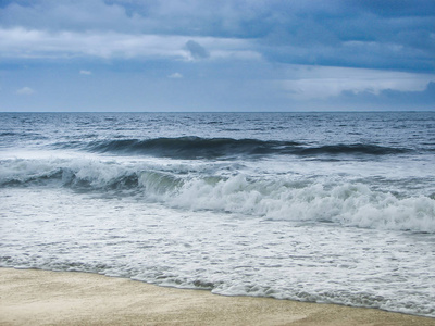 暴风雨 假期 海滩 自然 波动 海岸 海景 假日 海洋 天空