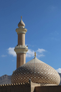 尼兹瓦清真寺的尖塔