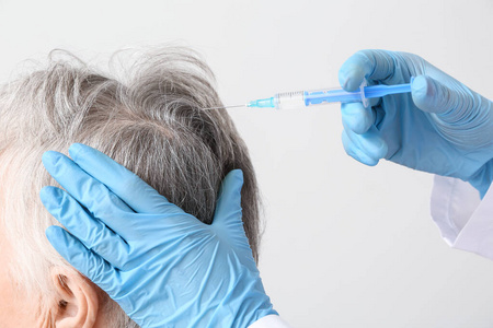 年龄 防止 注射 美容师 医生 医学 病人 维生素 帮助