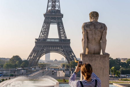 夏天 城市 建设 美丽的 高的 观光 旅行者 法国人 智能手机