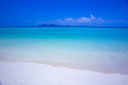 美女 太阳 南方 风景 海滩 亚洲 海湾 旅行 放松 天空