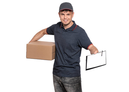 商业 提供 白种人 微笑 传送 包裹 男人 工作 邮件 航运