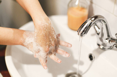 流动 下沉 照顾 保护 泡沫 清洗 感染 液体 手指 预防