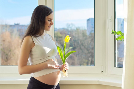 等待 怀孕 白种人 美女 美丽的 时尚 母亲 复制空间 家庭
