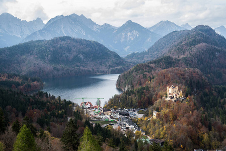 城堡 目的地 仙女 旅游业 风景 国王 美丽的 自然 宫殿