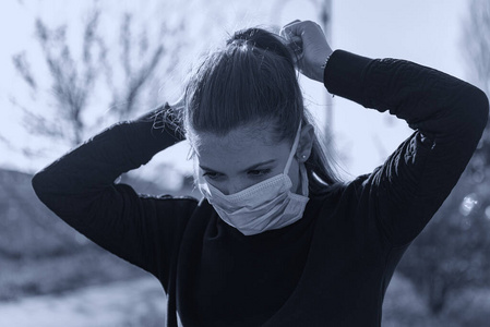 女孩 感染 冠状病毒 街道 污染 面对 保护 女人 流感