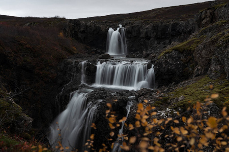冰岛语 瀑布 流动的 风景 坠落 落下 变模糊 波动 岩石