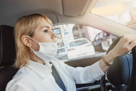 感染 病毒 安全 面对 症状 开车 旅行 流感 光晕 城市