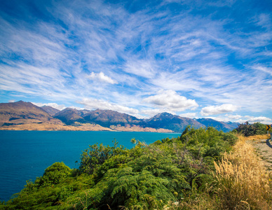 旅游业 峡湾 美丽的 小山 旅行 湖边 风景 天空 自然