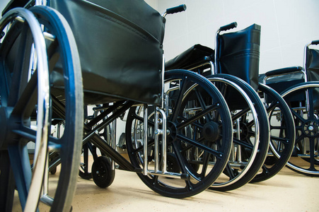 恢复 轮椅 援助 空的 医疗保健 椅子 照顾 医院 残疾人