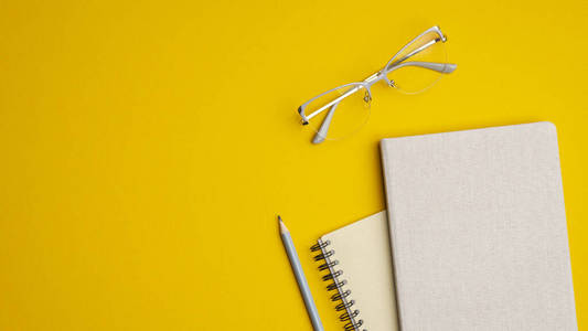 工作 玻璃杯 日记 最小值 学校 商业 供给 办公室 铅笔