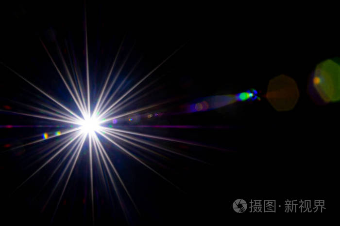 闪光壁纸星点或太阳照在镜头上的辉光黑色背景上的阳光闪光效果光泄漏
