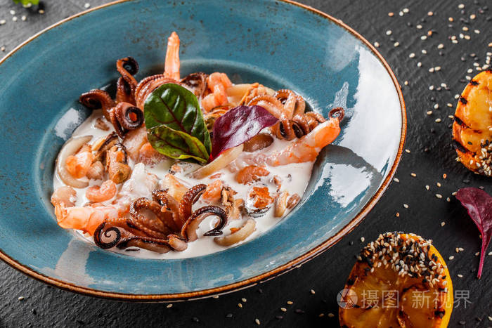 fried prawns,friedegg fried prawns, mussels, calamari, cuttlefish, octopus with cream