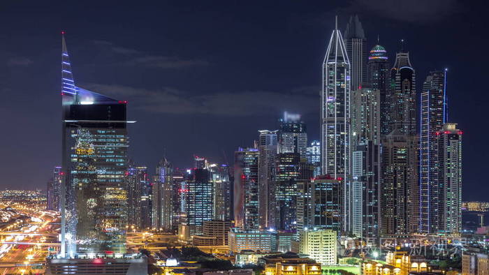 迪拜媒体城现代建筑空中夜景阿联酋