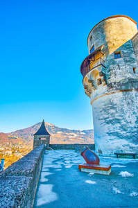 奥地利萨尔茨堡城堡圆塔堡垒图片