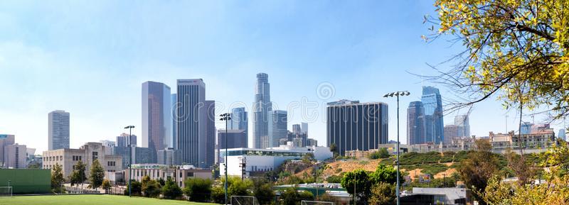 美丽的地平线关于在商业区Los安杰利斯的简称安杰利斯从城市公园