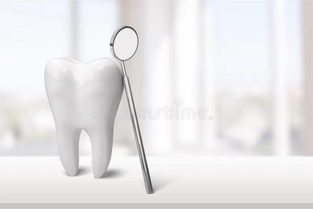 大的牙和牙科医生镜子采用牙科医生cl采用ic向