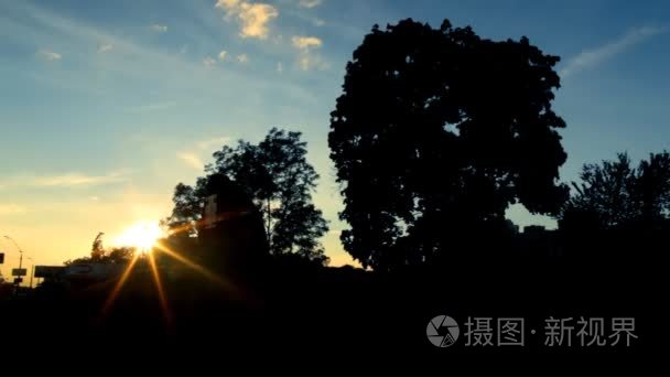 最后一缕夕阳视频